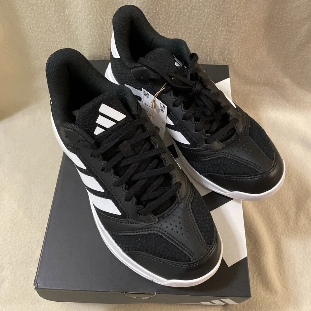 Adidas Ligra Indoor Sports Shoes Womens Black White Size 9 IH8119 New With Tags